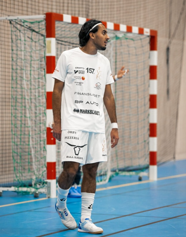 VTFC-spelare i futsalhall